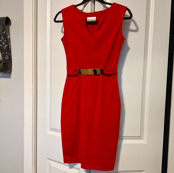 ❤️Beautiful red bodycon dress NWOT❤️ - Picture 3 of 6
